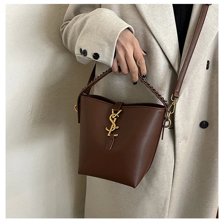 versatile bucket bag