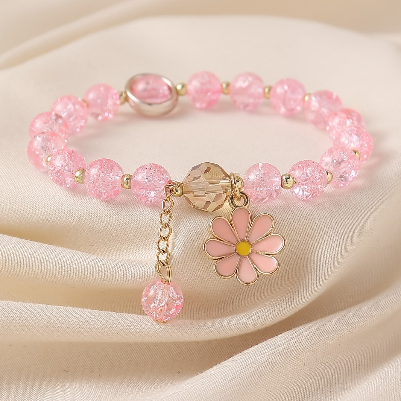 Cracked Glass Beaded Daisy Pendant Bracelet