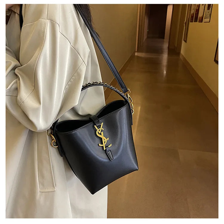 versatile bucket bag