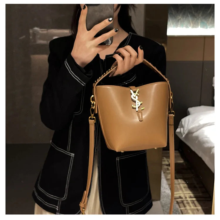 versatile bucket bag